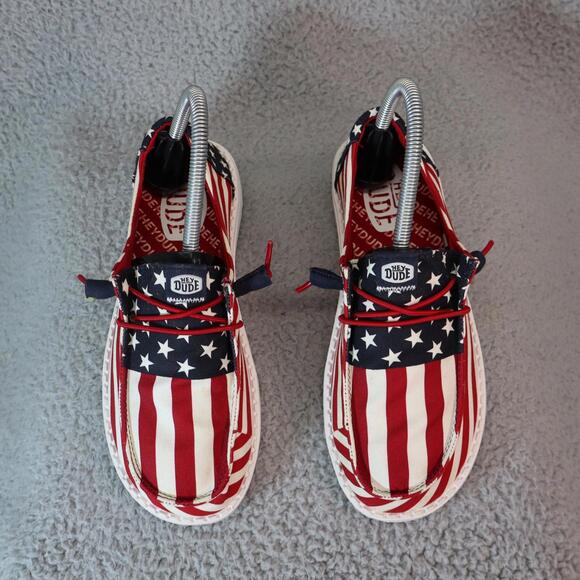 Hey Dude Wally Americana USA Flag Men Sz 6 Patriotic 4th - Picture 3 of 9